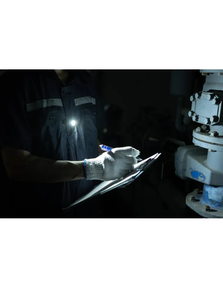 LINTERNA OLIGHT OCLIP