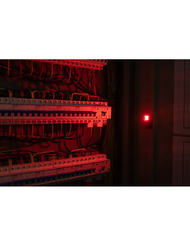 LINTERNA OLIGHT OCLIP