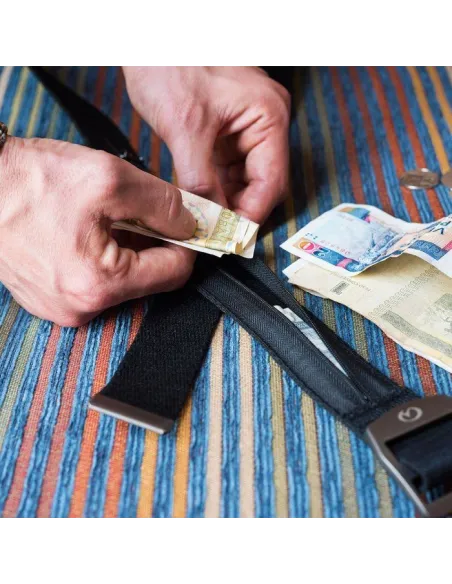 CINTURON MONEDERO LIFEVENTURE NEGRO