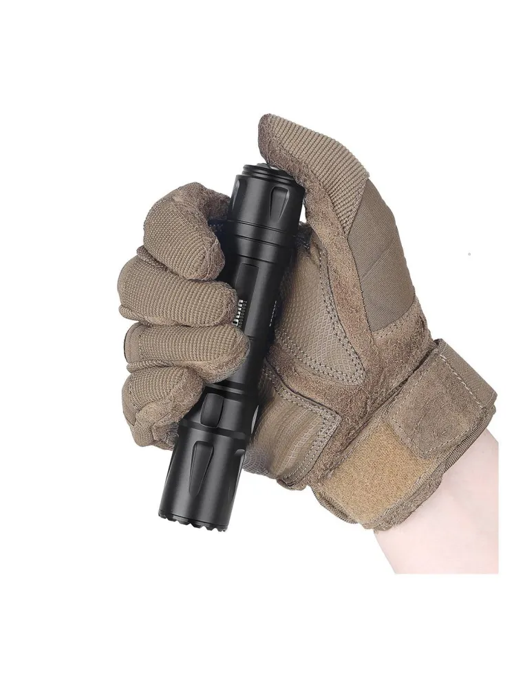 LINTERNA OLIGHT ODIN CON MONTURA Y PULSADOR